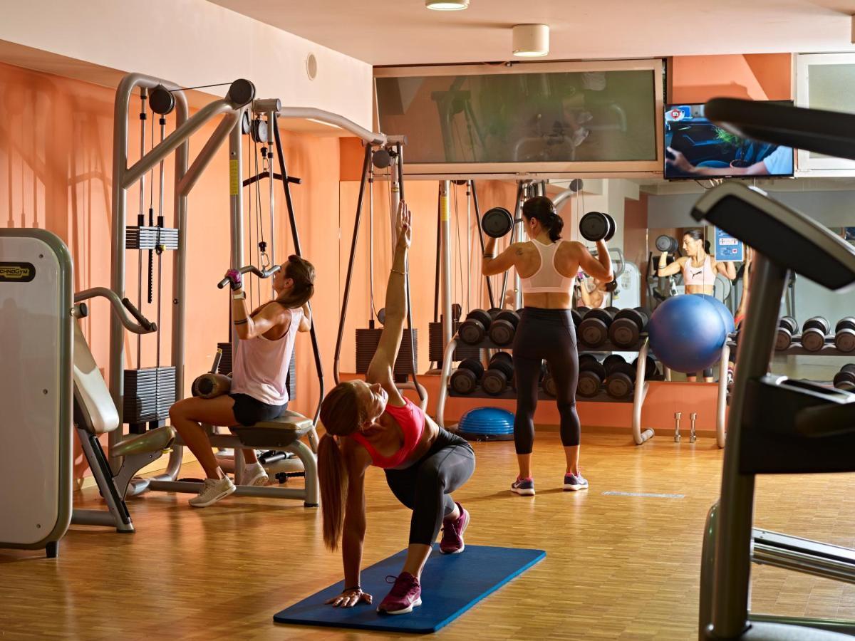 Garda Sporting Club Hotel Riva del Garda Esterno foto