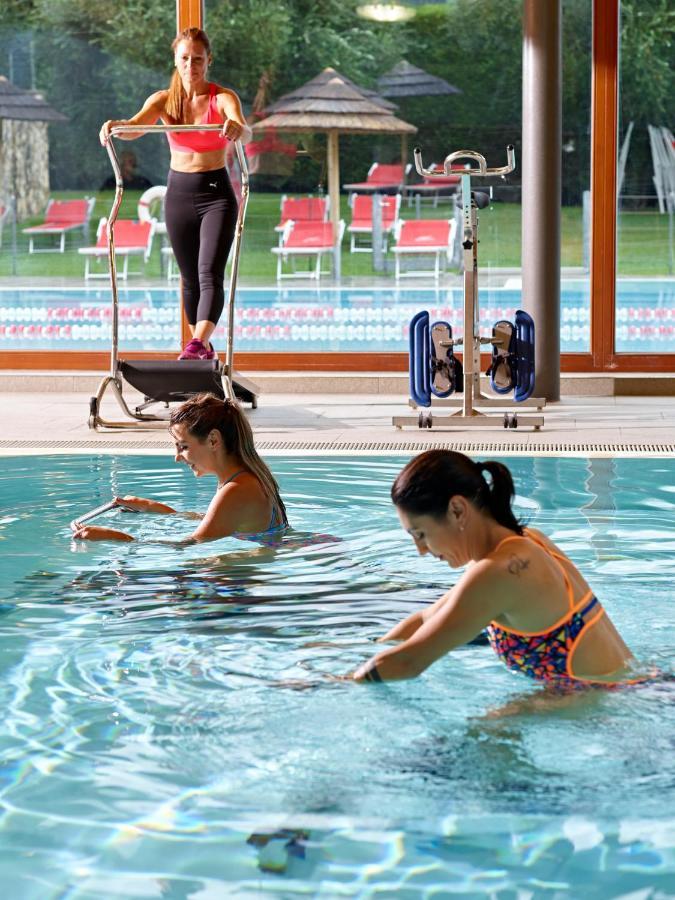 Garda Sporting Club Hotel Riva del Garda Esterno foto