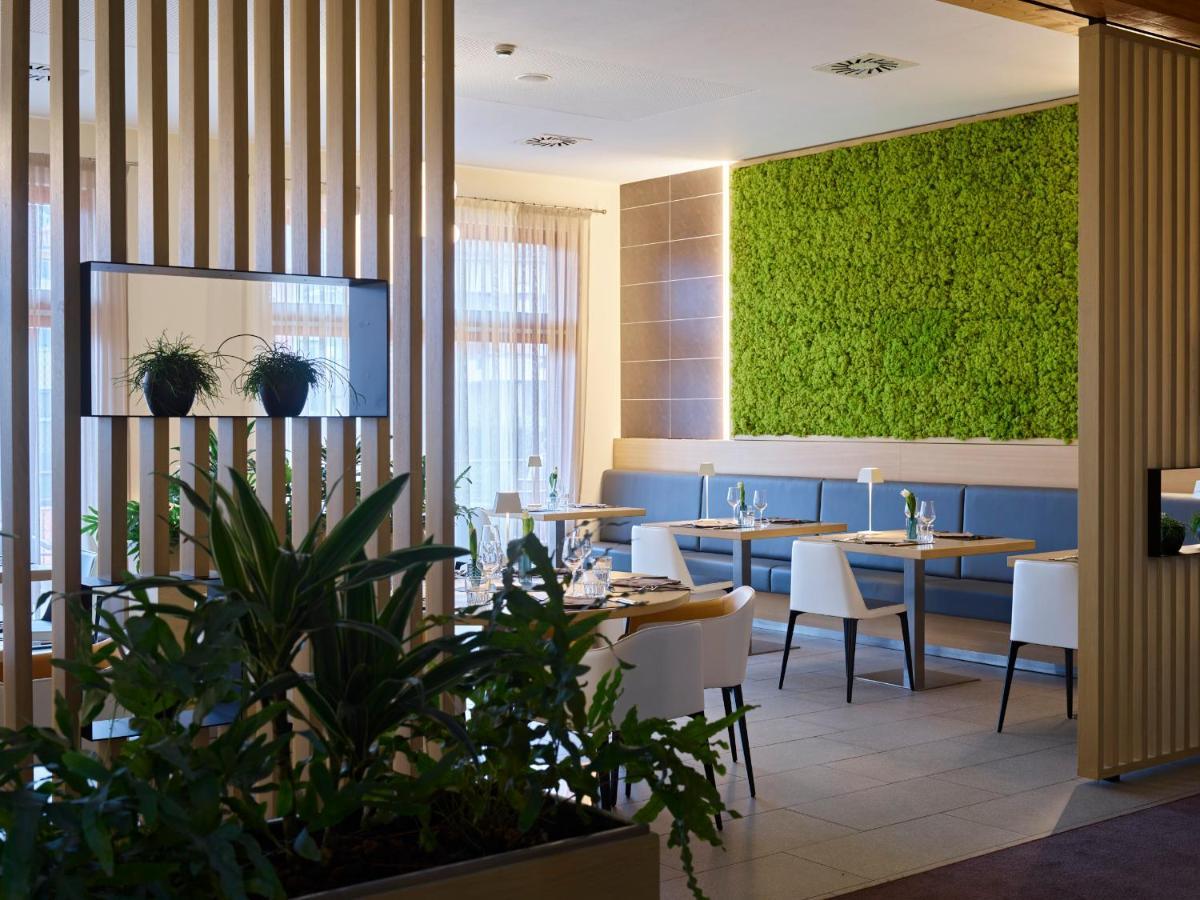 Garda Sporting Club Hotel Riva del Garda Esterno foto